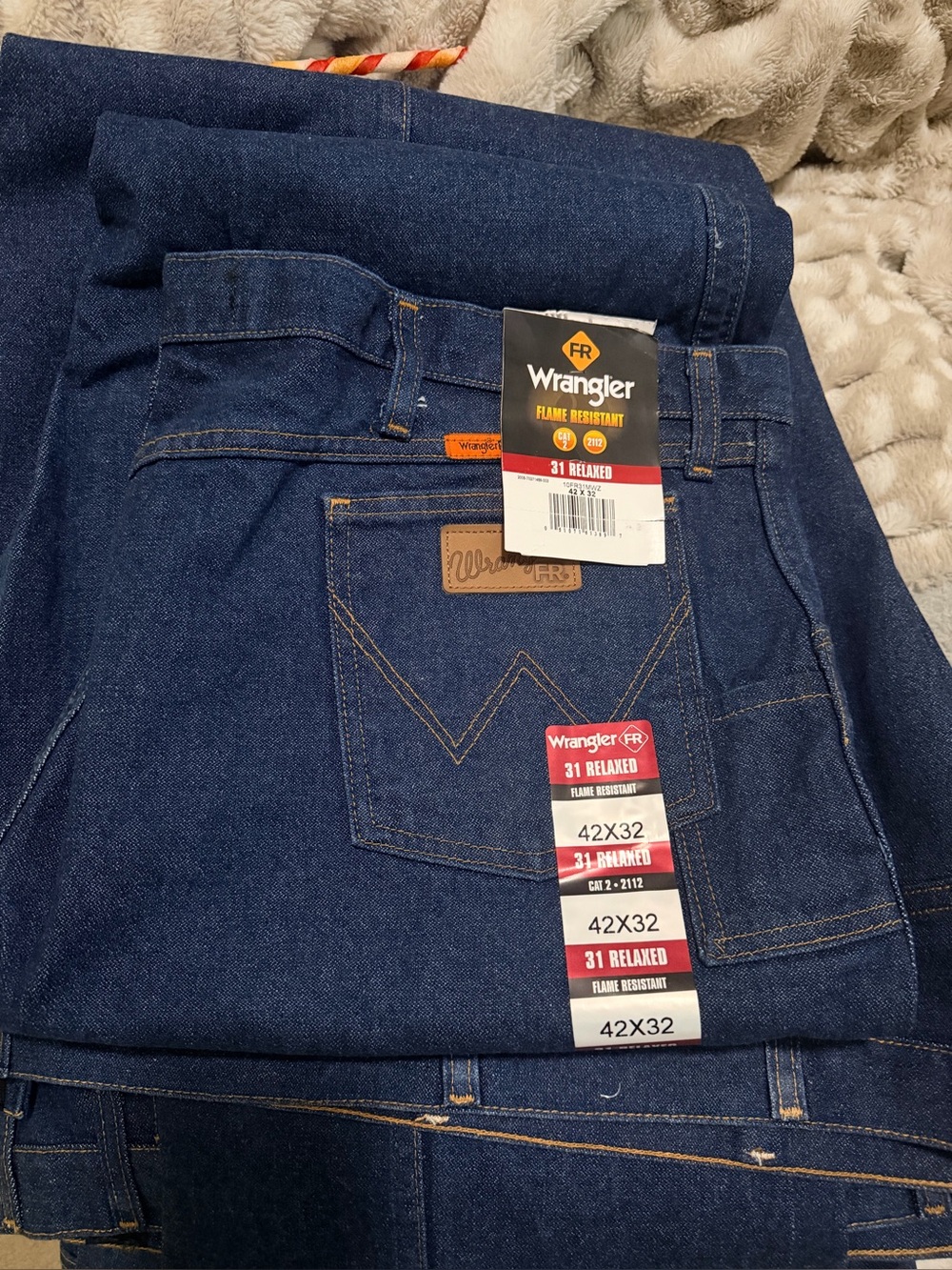 Wrangler Men's Relaxed Fit Cat2 FR Jeans - Dark Blue Denim